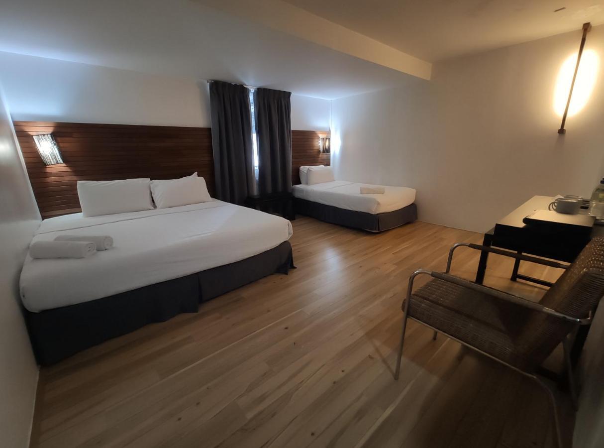 T Hotel Tandop Alor Setar Exterior foto